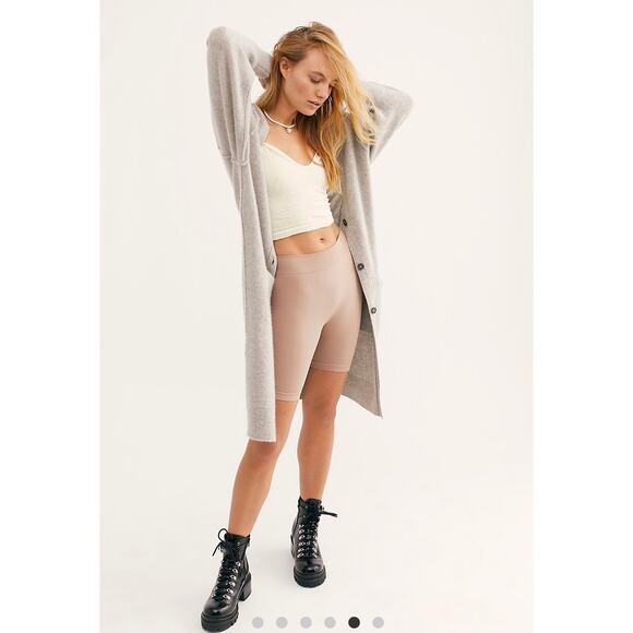 FREE PEOPLE INTIMATELY High Waisted Seamless Rib Bike Shorts Made in USA XS/S - Picture 3 of 7